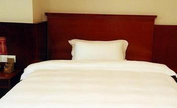 Juzhiyuan Chain Hotel Gongming Zewnętrze zdjęcie