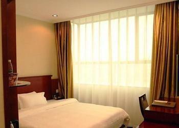 Juzhiyuan Chain Hotel Gongming Zewnętrze zdjęcie